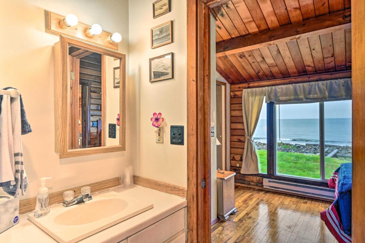 Waterfront Sekiu Escape - 9 Mi To Neah Bay! Villa Exterior photo